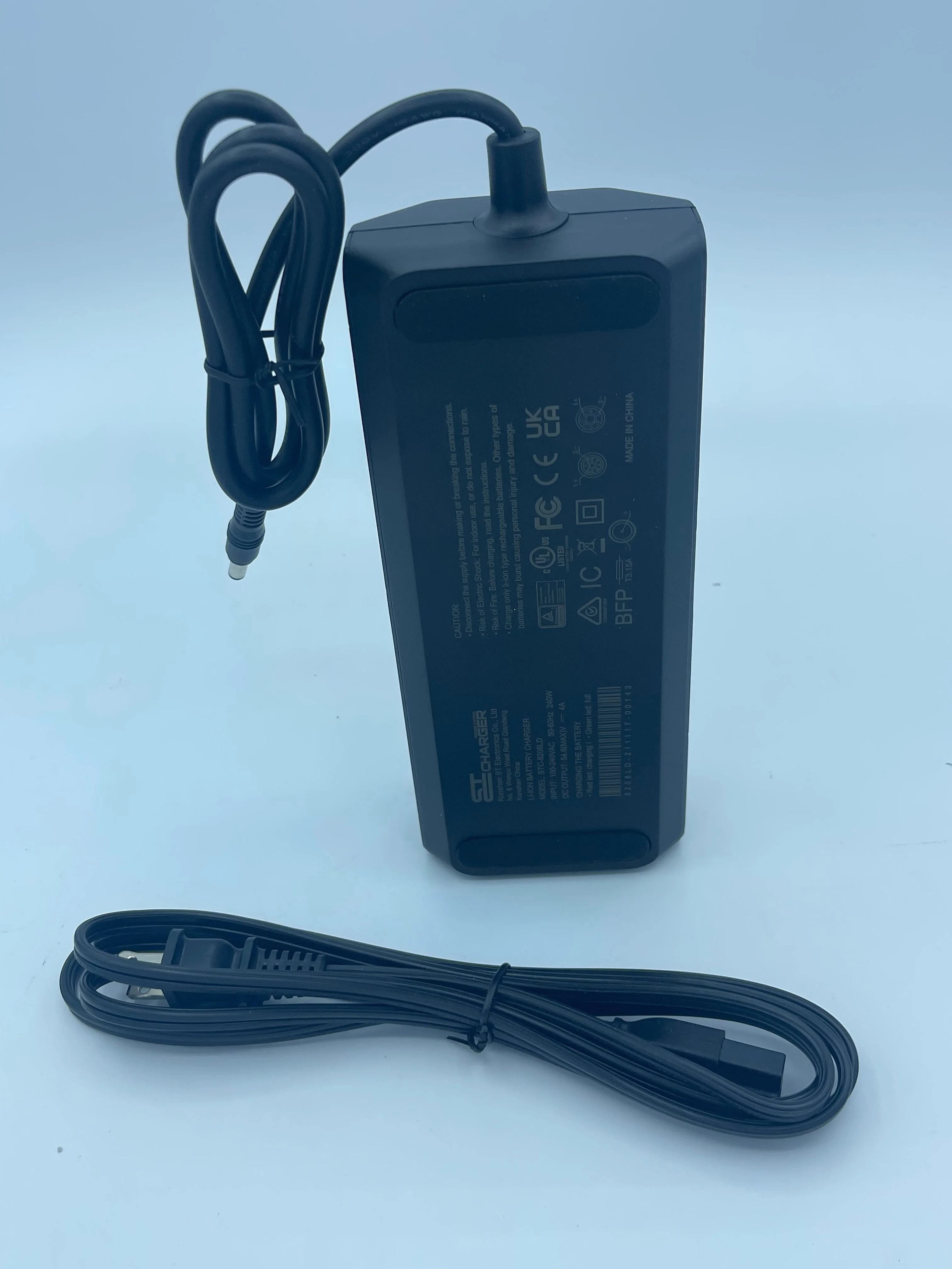 48V 4A Lithium-Ion Battery Charger (Li-Ion) - Image 3